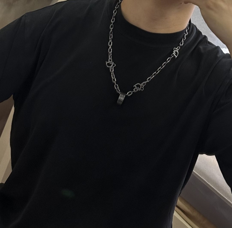 chr1st1an D10r necklaces